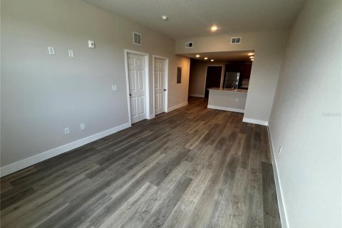 Condo in Orlando, Florida, 1 bedroom  № 2234660 - photo 13