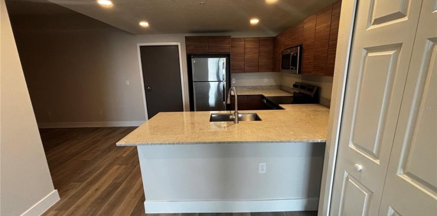 Condo in Orlando, Florida, 1 bedroom  № 2234660