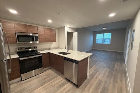 Condo in Orlando, Florida, 1 bedroom  № 2234660 - photo 6