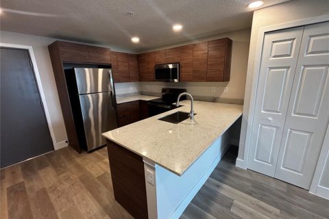 Condo in Orlando, Florida, 1 bedroom  № 2234660 - photo 18