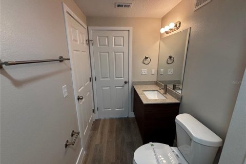 Condo in Orlando, Florida, 1 bedroom  № 2234660 - photo 20