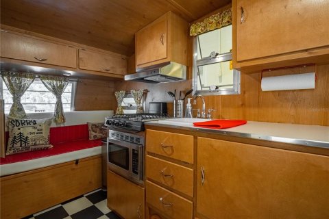 Propiedad comercial en venta en Seffner, Florida, 201.23 m2 № 2430804 - foto 30