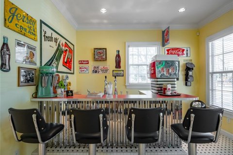Propiedad comercial en venta en Seffner, Florida, 201.23 m2 № 2430804 - foto 9