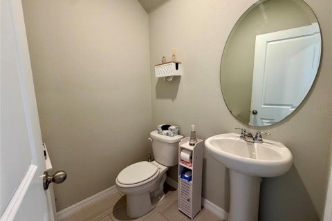 Touwnhouse à louer à Wesley Chapel, Floride: 3 chambres, 167.97 m2 № 2107561 - photo 6