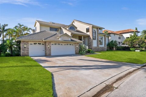 Villa ou maison à vendre à Saint Petersburg, Floride: 5 chambres, 338.91 m2 № 1767941 - photo 18