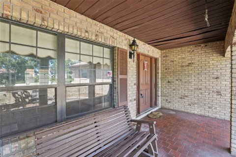 Villa ou maison à vendre à Leesburg, Floride: 3 chambres, 172.8 m2 № 1905399 - photo 6