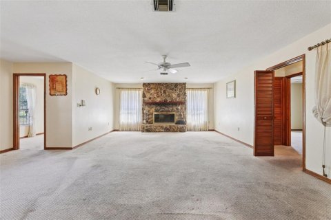 Villa ou maison à vendre à Leesburg, Floride: 3 chambres, 172.8 m2 № 1905399 - photo 10