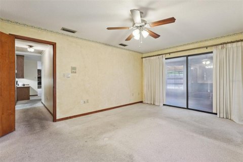 Villa ou maison à vendre à Leesburg, Floride: 3 chambres, 172.8 m2 № 1905399 - photo 28