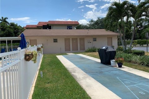 Copropriété à vendre à Plantation, Floride: 2 chambres, 94.3 m2 № 2083170 - photo 19