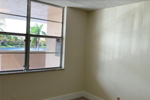 Copropriété à vendre à Plantation, Floride: 2 chambres, 94.3 m2 № 2083170 - photo 8