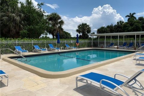 Copropriété à vendre à Plantation, Floride: 2 chambres, 94.3 m2 № 2083170 - photo 18