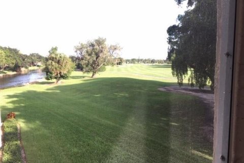 Copropriété à vendre à Plantation, Floride: 2 chambres, 94.3 m2 № 2083170 - photo 15