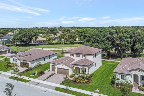 Снять в аренду виллу или дом в Хомстед, Флорида 2 спальни, № 1954497 - фото 10