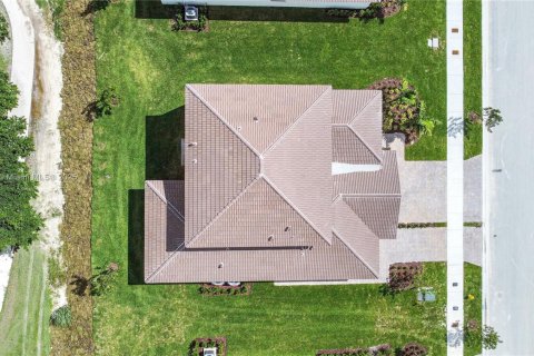 Снять в аренду виллу или дом в Хомстед, Флорида 2 спальни, № 1954497 - фото 6