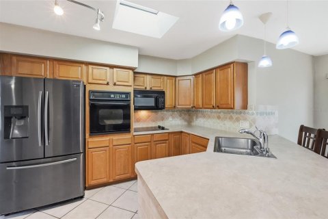 House in Venice, Florida 3 bedrooms, 150.87 sq.m. № 2424219 - photo 13