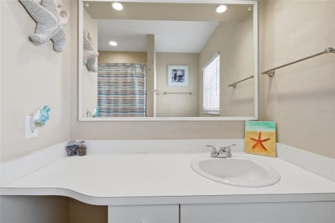 House in Venice, Florida 3 bedrooms, 150.87 sq.m. № 2424219 - photo 27