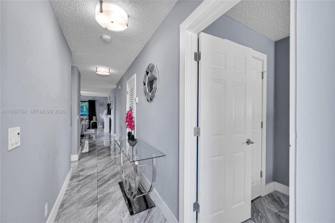 Villa ou maison à vendre à Delray Beach, Floride: 3 chambres, 102.19 m2 № 2011547 - photo 6