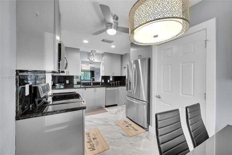 Villa ou maison à vendre à Delray Beach, Floride: 3 chambres, 102.19 m2 № 2011547 - photo 29