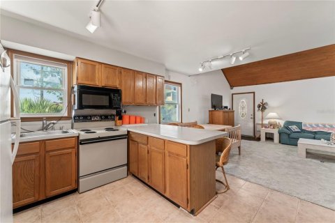 Купить виллу или дом в Палм-Кост, Флорида 5 комнат, 124.86м2, № 1723965 - фото 12