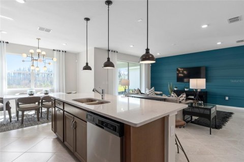 Villa ou maison à vendre à Kissimmee, Floride: 5 chambres, 242.94 m2 № 2425803 - photo 9