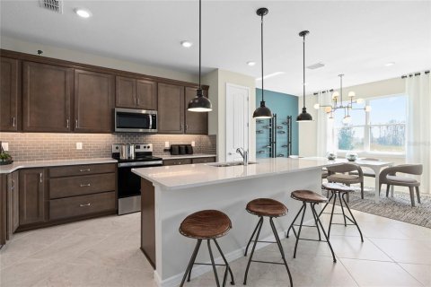 Villa ou maison à vendre à Kissimmee, Floride: 5 chambres, 242.94 m2 № 2425803 - photo 7