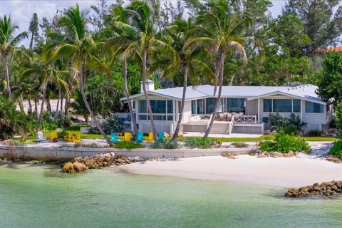 Villa ou maison à vendre à Sarasota, Floride: 6 chambres, 345.69 m2 № 2418523 - photo 10