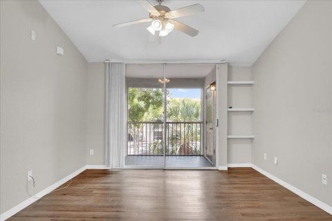 Condo in Orlando, Florida, 1 bedroom № 2201981 - photo 8