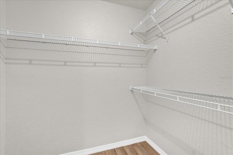 Condo in Orlando, Florida, 1 bedroom № 2201981 - photo 13