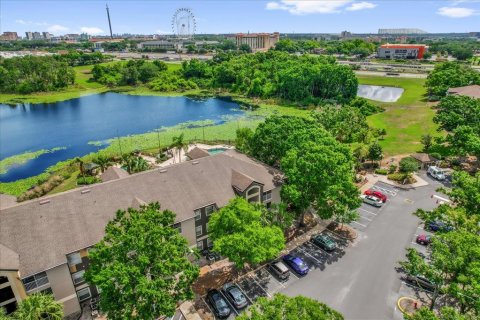 Condo in Orlando, Florida, 1 bedroom № 2201981 - photo 18