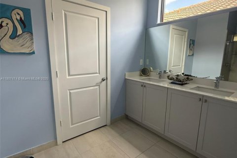 Casa en venta en Ave Maria, Florida, 4 dormitorios, 209.96 m2 № 1747829 - foto 3