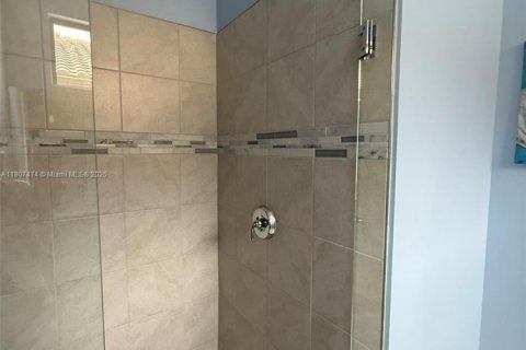 Casa en venta en Ave Maria, Florida, 4 dormitorios, 209.96 m2 № 1747829 - foto 4