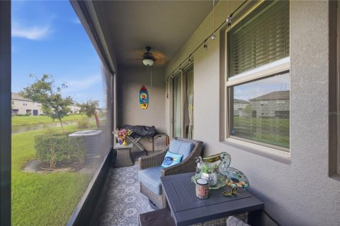 Townhouse in Wesley Chapel, Florida 3 bedrooms, 163.51 sq.m. № 2312714 - photo 22