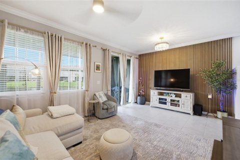 Townhouse in Wesley Chapel, Florida 3 bedrooms, 163.51 sq.m. № 2312714 - photo 15