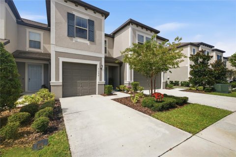 Townhouse in Wesley Chapel, Florida 3 bedrooms, 163.51 sq.m. № 2312714