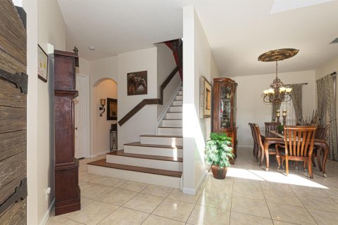 Casa en venta en Royal Palm Beach, Florida, 5 dormitorios, 314.94 m2 № 2343495 - foto 14