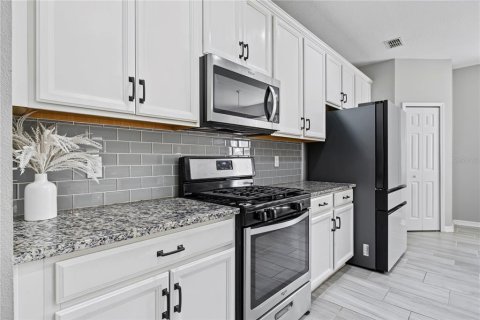 Villa ou maison à vendre à Ocoee, Floride: 4 chambres, 249.16 m2 № 2398392 - photo 21