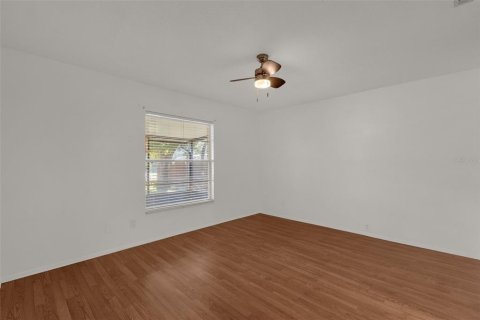 Duplex à vendre à Orlando, Floride: 2 chambres, 101.54 m2 № 2429139 - photo 13