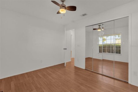 Duplex à vendre à Orlando, Floride: 2 chambres, 101.54 m2 № 2429139 - photo 17