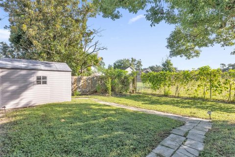 Duplex à vendre à Orlando, Floride: 2 chambres, 101.54 m2 № 2429139 - photo 24