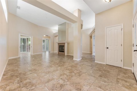 Villa ou maison à louer à Gainesville, Floride: 4 chambres, 220.55 m2 № 1769125 - photo 4