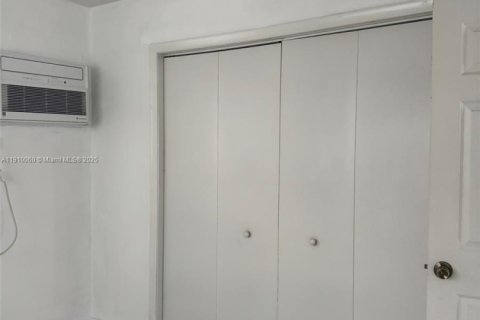 Appartement à louer à Hialeah, Floride: 2 chambres № 1966372 - photo 4