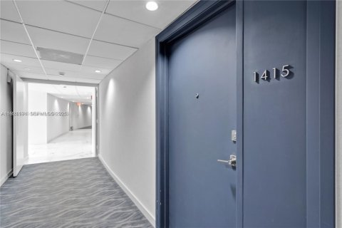 Immobilier commercial à louer à Miami Beach, Floride: 55 m2 № 2019388 - photo 9