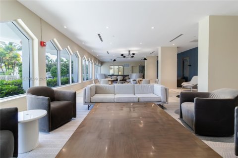 Immobilier commercial à louer à Miami Beach, Floride: 55 m2 № 2019388 - photo 26