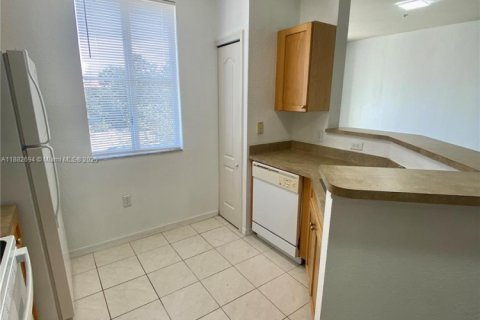 Condo in Palm Beach Gardens, Florida, 1 bedroom  № 1929767 - photo 23