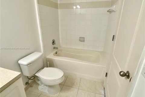 Condo in Palm Beach Gardens, Florida, 1 bedroom  № 1929767 - photo 30