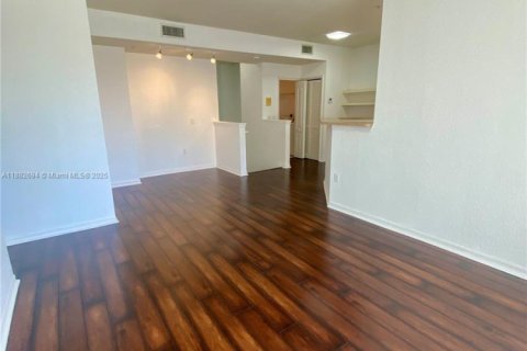 Condo in Palm Beach Gardens, Florida, 1 bedroom  № 1929767 - photo 7