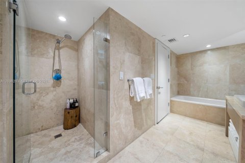 Copropriété à vendre à Miami Beach, Floride: 1 chambre, 82.96 m2 № 2154597 - photo 13