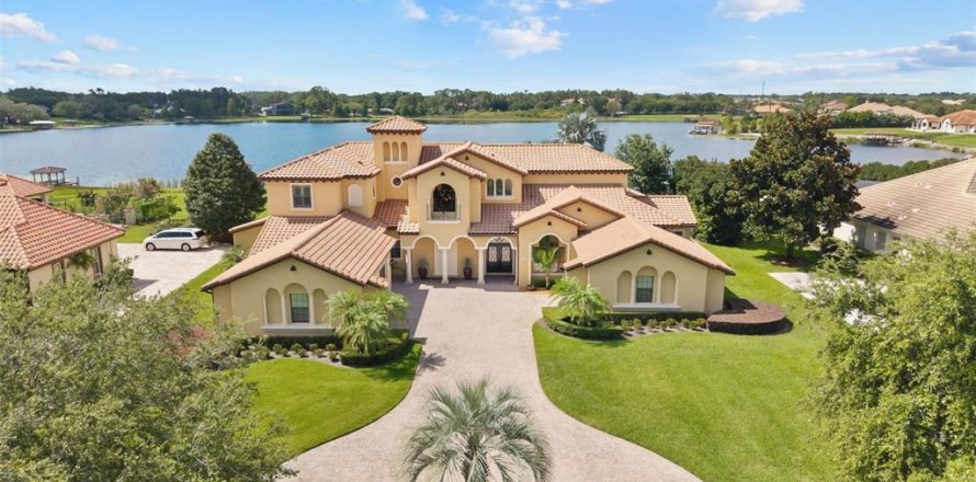 House in Windermere, Florida 4 bedrooms, 562.43 sq.m. № 1827103