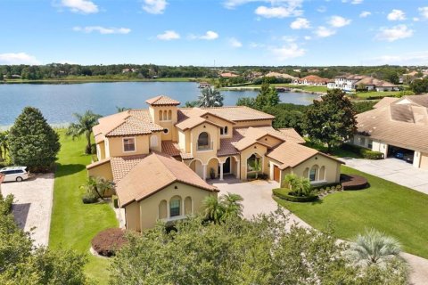 House in Windermere, Florida 4 bedrooms, 562.43 sq.m. № 1827103 - photo 3