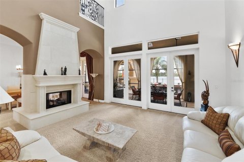 House in Windermere, Florida 4 bedrooms, 562.43 sq.m. № 1827103 - photo 9